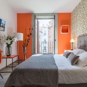 Santa Ana Boutique En Madrid